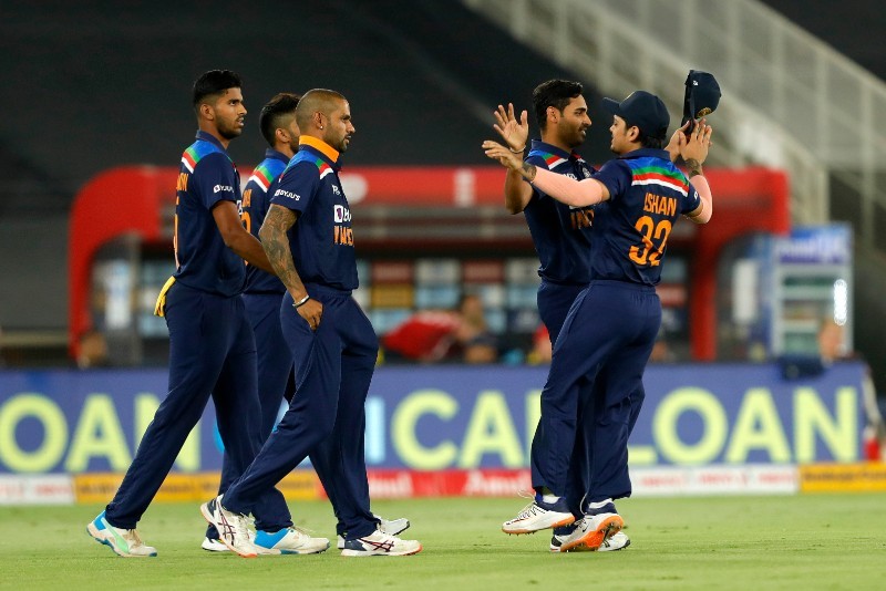 इग्ल्याण्डविरुद्धको दोस्रो टी-२० क्रिकेटमा भारतकाे जित
